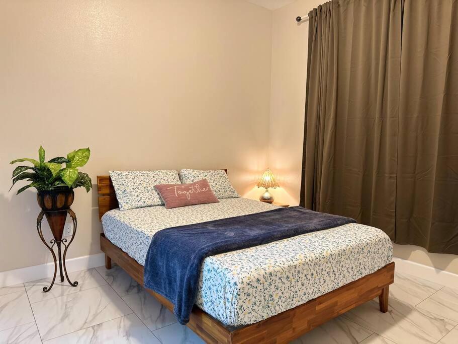הוילה Midway City New Renovated House In Little Saigon מראה חיצוני תמונה